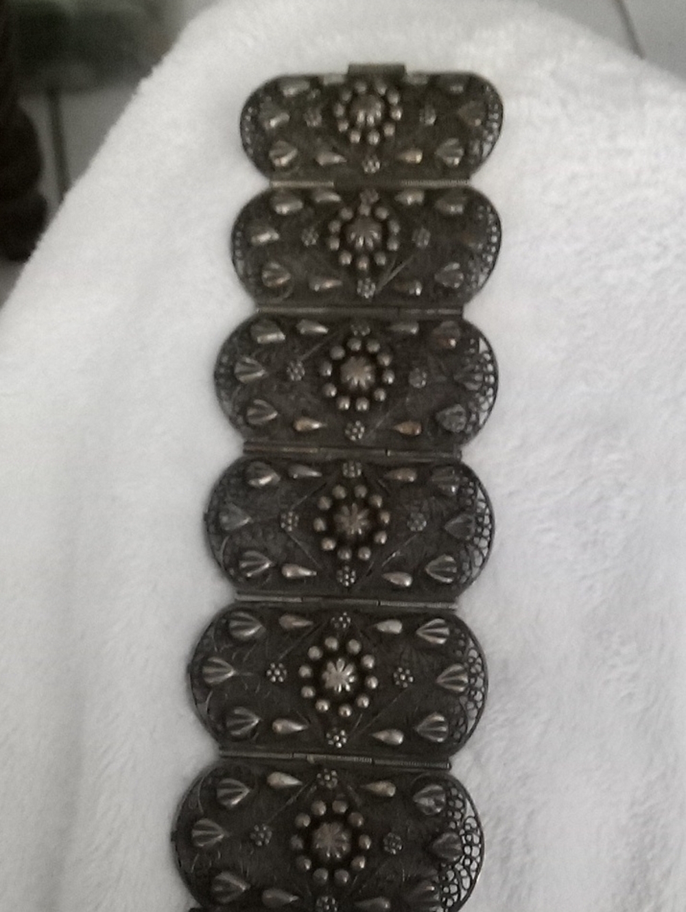 Vintage Wide Filigree Metal Bracelet in Dark Brass